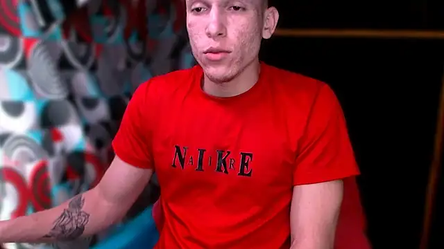 deividcloud36 online show from November 23, 2025, 2:32 am