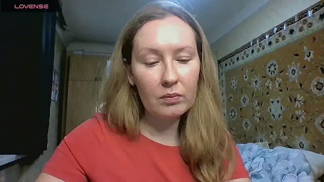 AnnaXLovers online show from March 27, 2026, 7:50 am