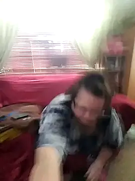 Bayou Woman68 online show from April 9, 2026, 5:08 pm