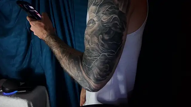 Kenner fox77 online show from December 31, 2024, 3:23 am