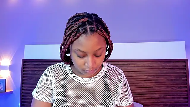 Snapshot of Adelehottman chatting on May 14, 2026, 2:58 pm Adelehottman online show from May 14, 2026, 2:58 pm