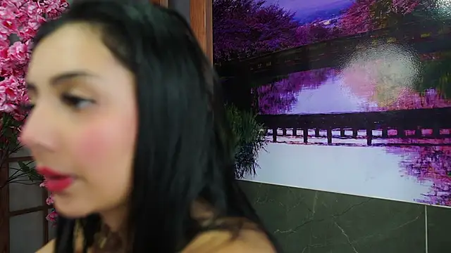 miss lizith online show from October 18, 2025, 11:01 am