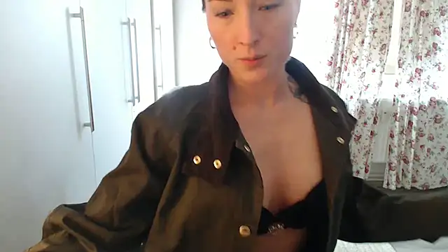 Davinja online show from March 3, 2026, 10:11 am