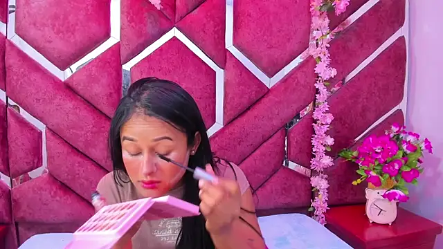 Snapshot of milly_print chatting on October 8, 2025, 3:30 am milly print online show from October 8, 2025, 3:30 am