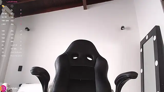 DilanJonnes  online show from April 2, 2026, 7:20 pm