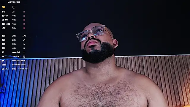 Snapshot of DilanJonnes_ chatting on February 13, 2025, 1:29 am DilanJonnes online show from February 13, 2025, 1:29 am