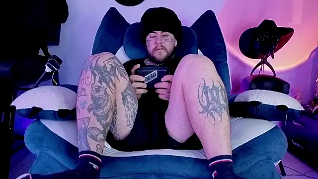 Ash gusbig online show from February 24, 2026, 2:34 am