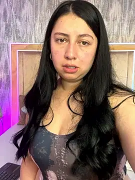 AshleeyPrincess online show from January 13, 2026, 1:37 pm