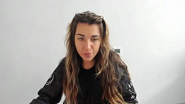 Summmmersky online show from October 20, 2025, 9:43 am