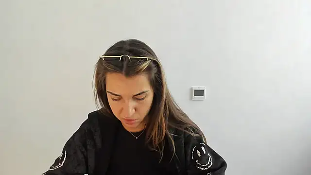 Summmmersky online show from October 31, 2025, 12:13 pm