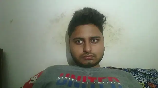 Snapshot of RyanHoran69@xh chatting on January 19, 2025, 1:01 pm RyanHoran69xh online show from January 19, 2025, 1:01 pm