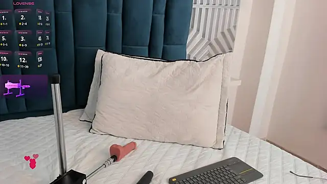 Snapshot of Abbyadams chatting on February 11, 2026, 3:50 am Abbyadams online show from February 11, 2026, 3:50 am