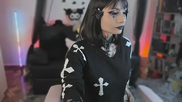 Naomii Soto online show from April 18, 2026, 4:53 pm