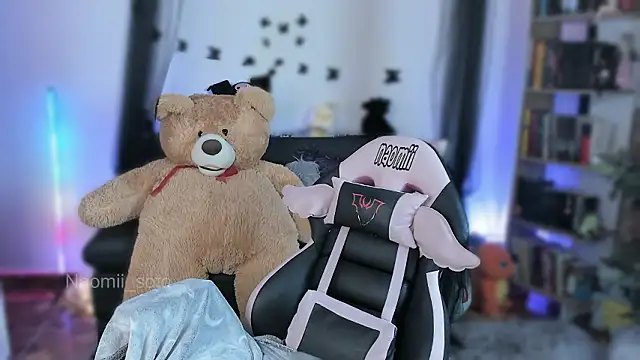 Naomii Soto online show from February 9, 2026, 1:53 pm