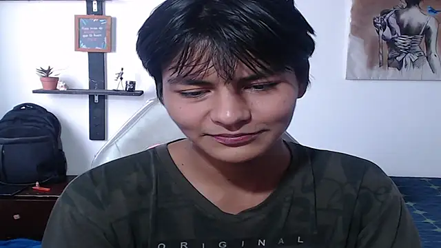 alanprince44 online show from October 3, 2025, 7:04 pm