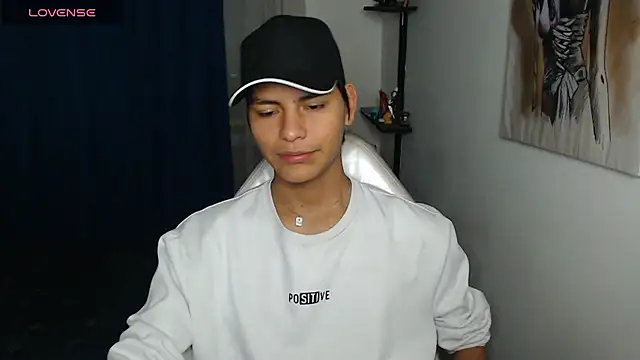 alanprince44 online show from January 12, 2025, 12:49 am