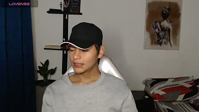 alanprince44 online show from December 29, 2024, 4:48 am