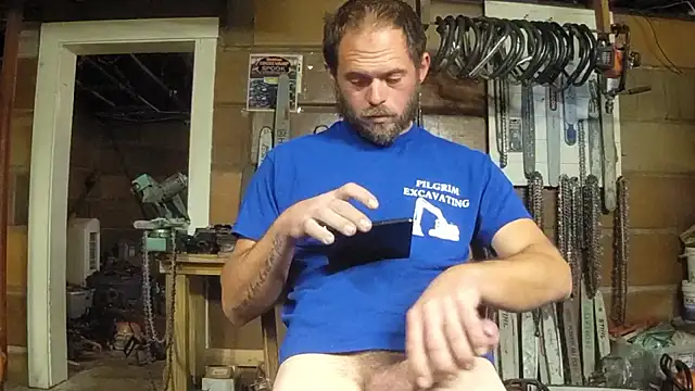 Snapshot of Bigoleslong98765 chatting on October 28, 2025, 5:12 pm Bigoleslong98765 online show from October 28, 2025, 5:12 pm