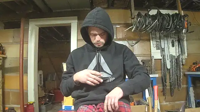 Snapshot of Bigoleslong98765 chatting on December 23, 2025, 8:57 am Bigoleslong98765 online show from December 23, 2025, 8:57 am