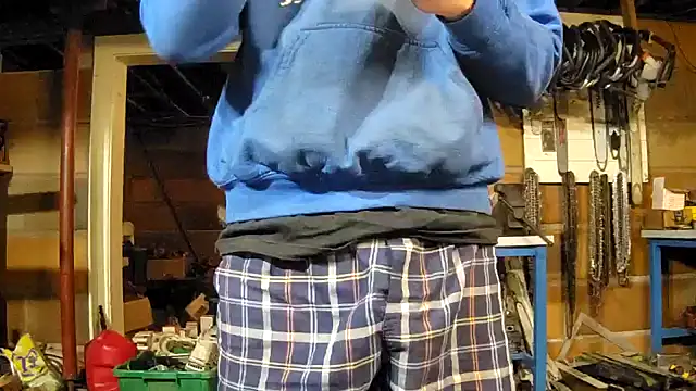 Snapshot of Bigoleslong98765 chatting on March 1, 2026, 6:24 am Bigoleslong98765 online show from March 1, 2026, 6:24 am