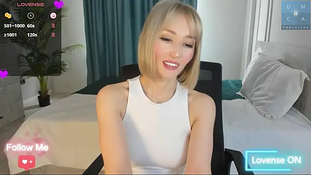 AmiiWong online show from March 12, 2025, 5:46 am