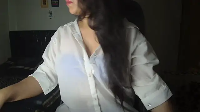 Snapshot of Most-Beautiful-Queen chatting on April 25, 2026, 4:37 am Most-Beautiful-Queen online show from April 25, 2026, 4:37 am