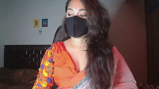 Most-Beautiful-Queen online show from December 14, 2025, 7:19 pm