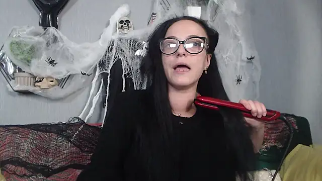 IzabelllNoir online show from October 24, 2025, 11:09 am