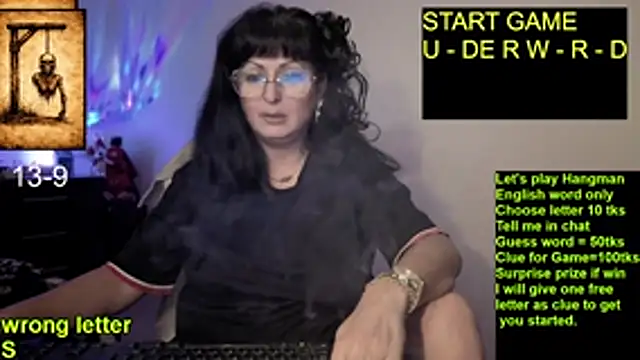 YourDreamLoverr online show from February 9, 2026, 11:47 pm