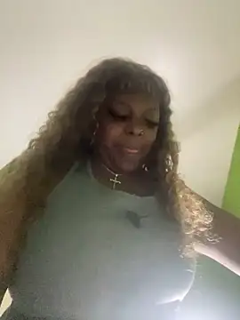 Snapshot of JoWheelsss chatting on February 13, 2026, 6:57 am JoWheelsss online show from February 13, 2026, 6:57 am