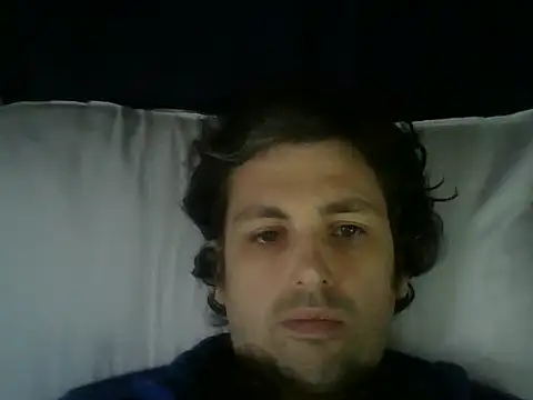 Snapshot of fred301993 chatting on January 14, 2025, 12:11 am fred301993 online show from January 14, 2025, 12:11 am