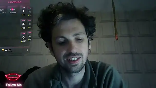 Snapshot of fred301993 chatting on June 30, 2026, 2:44 am fred301993 online show from June 30, 2026, 2:44 am