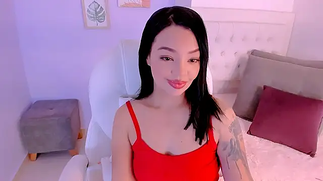 Sara LipsX online show from January 25, 2025, 5:51 am