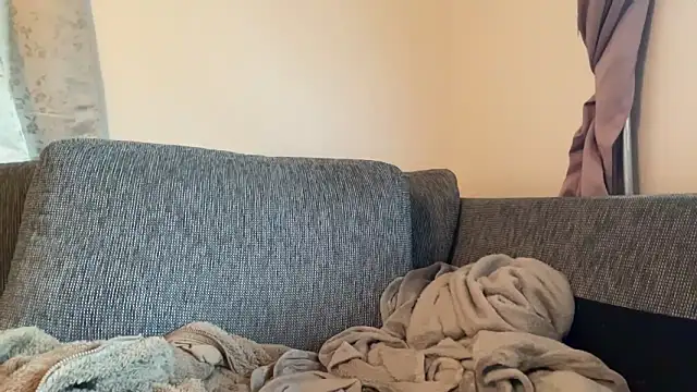 cumwithmee3 online show from November 7, 2025, 2:10 pm