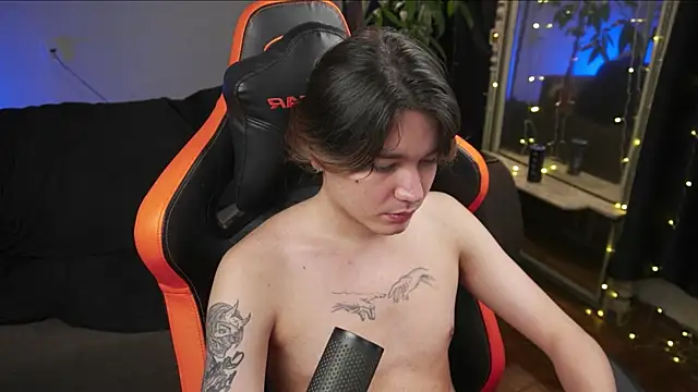 cherrydany online show from February 17, 2026, 3:15 am