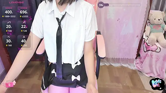 Yuka Chan online show from October 15, 2025, 12:09 am