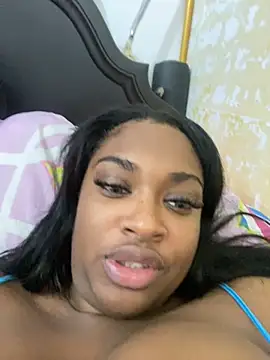 Snapshot of _MARRTINNA_ chatting on February 14, 2025, 8:10 am MARRTINNA online show from February 14, 2025, 8:10 am