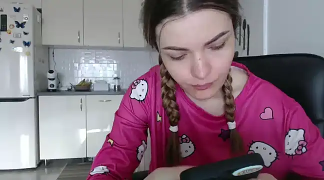 Snapshot of _JustmeHere_ chatting on February 28, 2025, 8:53 am JustmeHere online show from February 28, 2025, 8:53 am