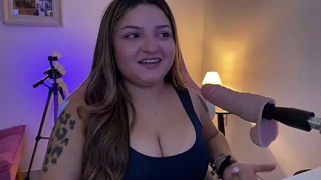 SweetPaige  online show from March 22, 2026, 5:47 pm