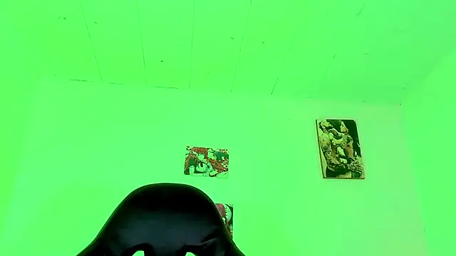 naomy  xx online show from October 1, 2025, 3:11 am