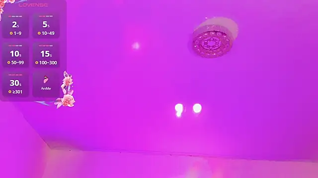 naomy  xx online show from January 9, 2026, 3:13 am