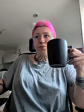 divine eve online show from October 21, 2025, 1:54 pm