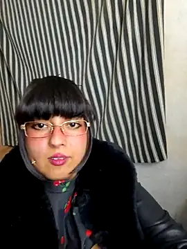 Snapshot of Derry_Cooper chatting on December 17, 2025, 2:38 am Derry Cooper online show from December 17, 2025, 2:38 am