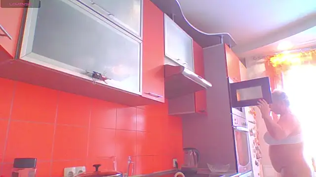 mira robinsonnn online show from January 15, 2026, 5:11 am