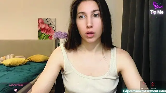 marrycolins online show from May 31, 2026, 2:39 am