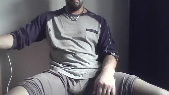 fl3xxx1 online show from December 14, 2025, 10:43 am