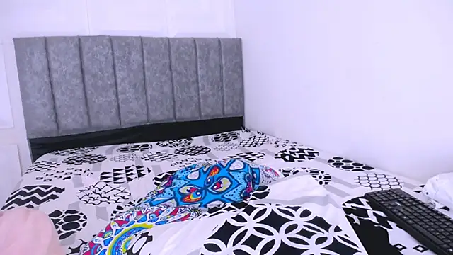 Snapshot of nataly_red chatting on February 17, 2025, 8:16 pm nataly red online show from February 17, 2025, 8:16 pm