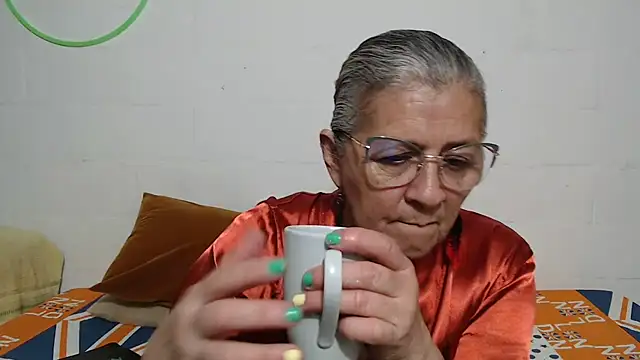 candy mature  online show from February 25, 2026, 10:31 pm