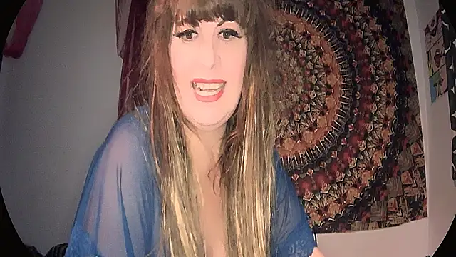 Snapshot of HeyyImHarlowe chatting on February 13, 2026, 5:07 am HeyyImHarlowe online show from February 13, 2026, 5:07 am