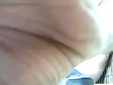 Snapshot of BadBoySmoker7070 chatting on July 8, 2026, 10:10 pm BadBoySmoker7070 online show from July 8, 2026, 10:10 pm